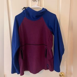 Melanzana micro grid fleece